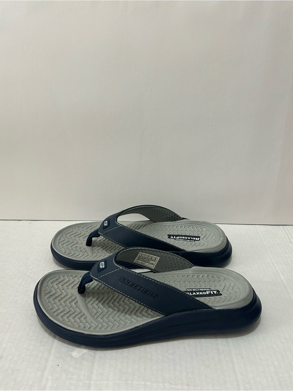 Skechers Men's Relaxed Fit Sandal Blue Comfort Flip Flops Mens Size 8